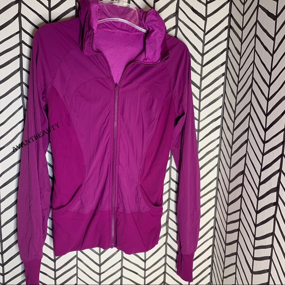 Lululemon in flux jacket reversible regal plum 8 - Picture 2 of 15